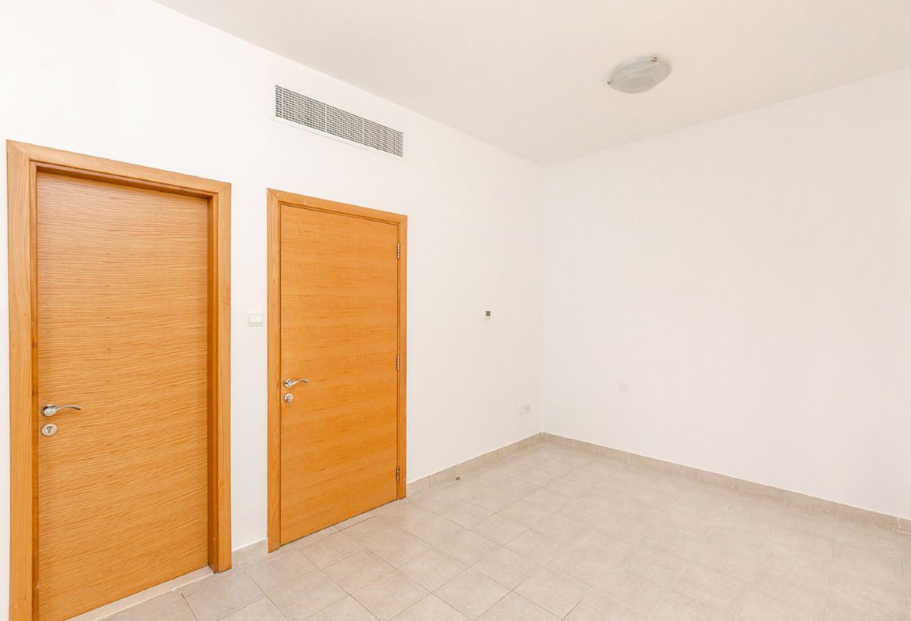 Fully Upgraded | Spacious Layout | 3 Bedroom Villa — Dubai | Stradom Real Estate