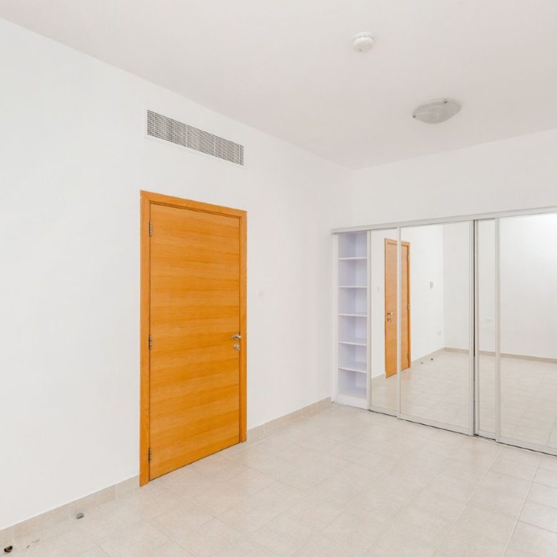 Fully Upgraded | Spacious Layout | 3 Bedroom Villa — Dubai | Stradom Real Estate