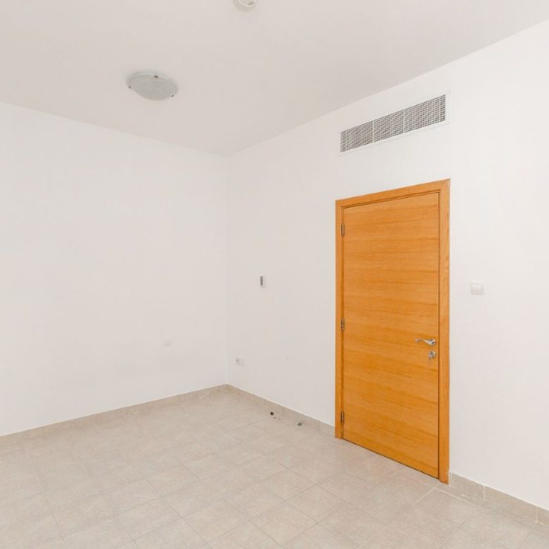 Fully Upgraded | Spacious Layout | 3 Bedroom Villa — Dubai | Stradom Real Estate