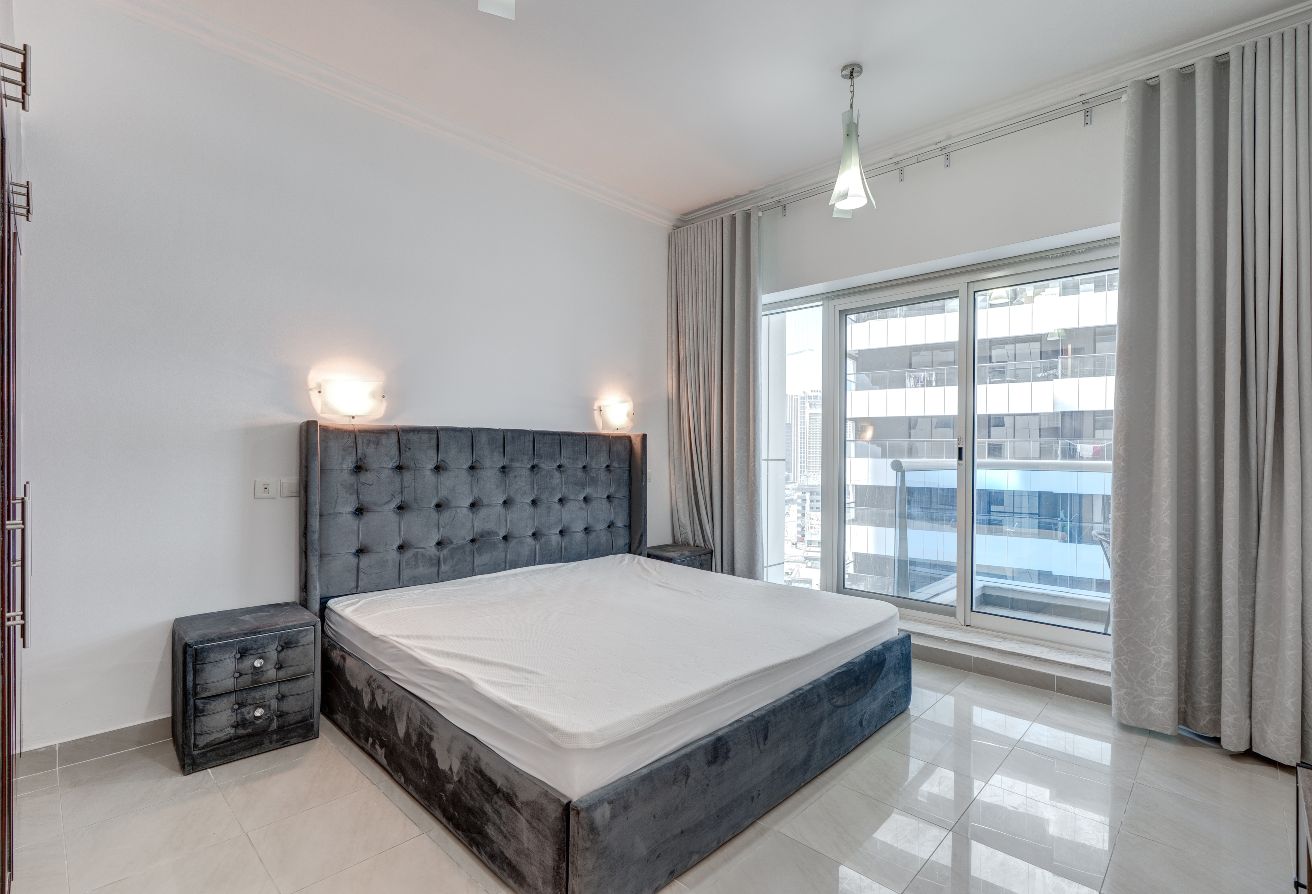 Large Layout | Furnished | Marina Living — Dubai | Stradom Real Estate