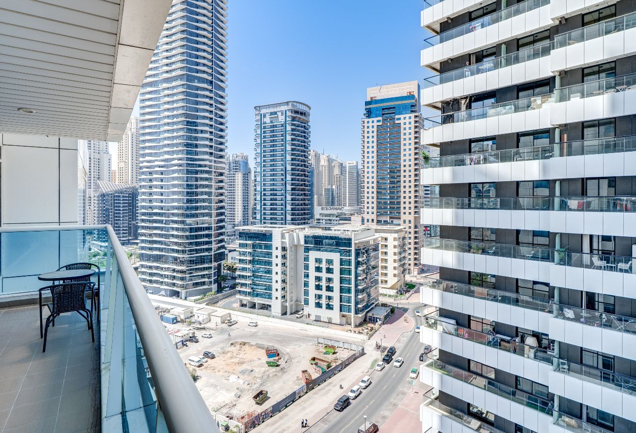 Large Layout | Furnished | Marina Living — Dubai | Stradom Real Estate