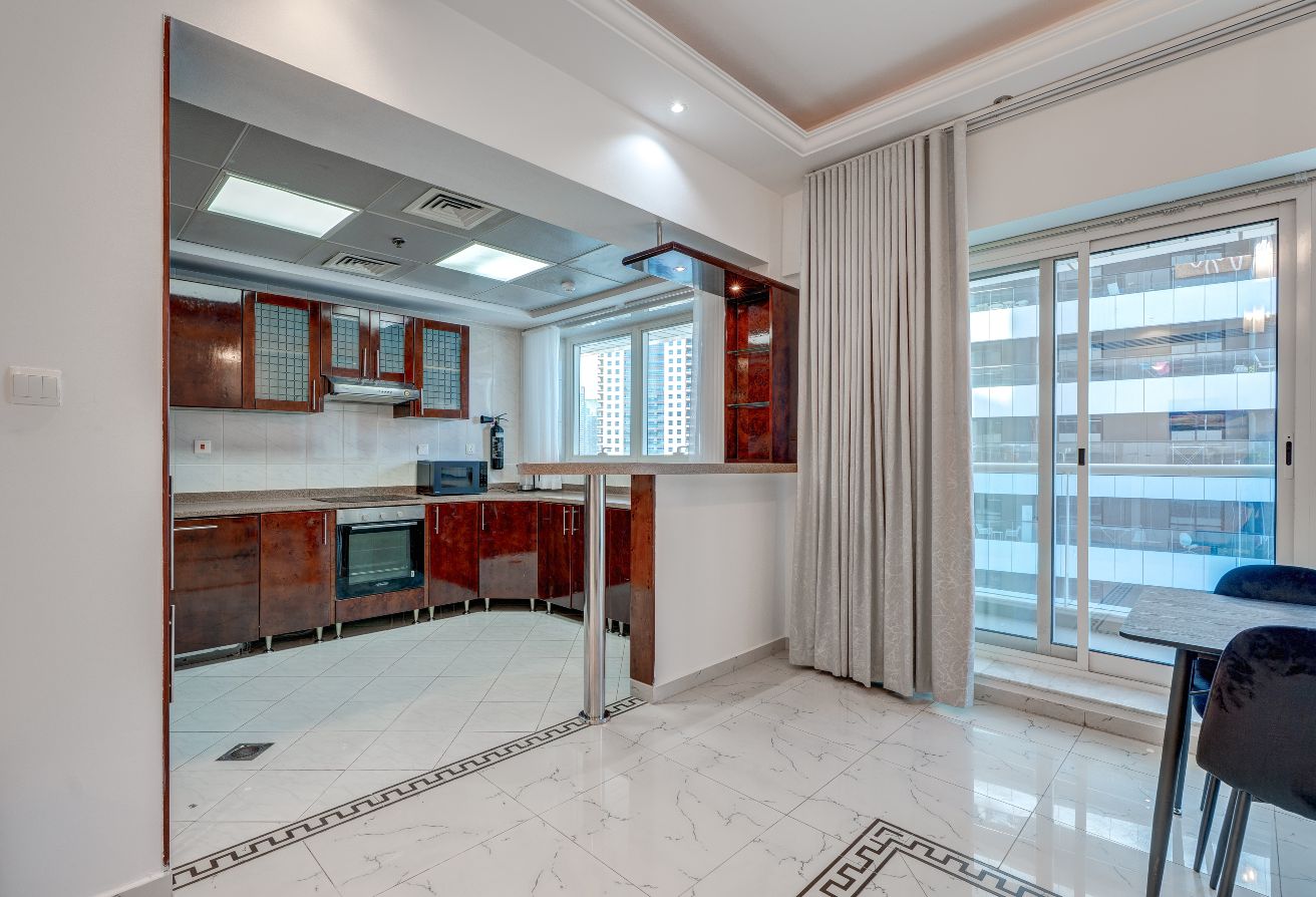 Large Layout | Furnished | Marina Living — Dubai | Stradom Real Estate