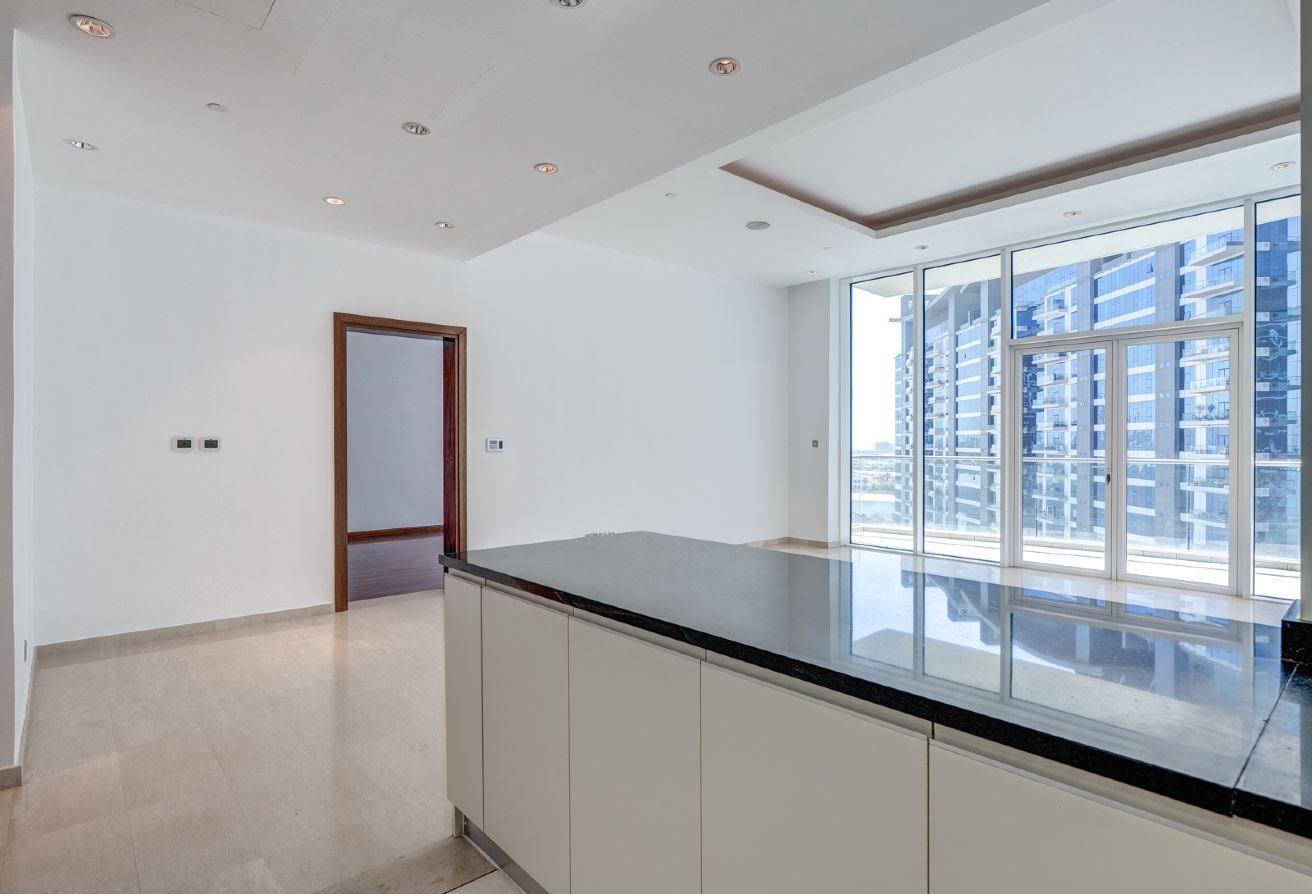 One-of-a-Kind | Sea View | Spacious Layout — Dubai | Stradom Real Estate