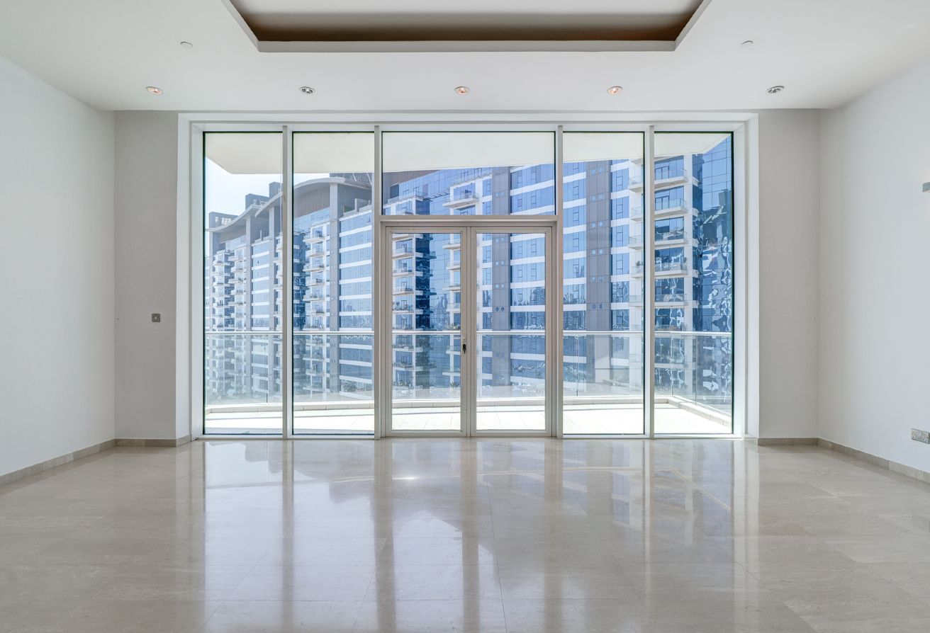 One-of-a-Kind | Sea View | Spacious Layout — Dubai | Stradom Real Estate