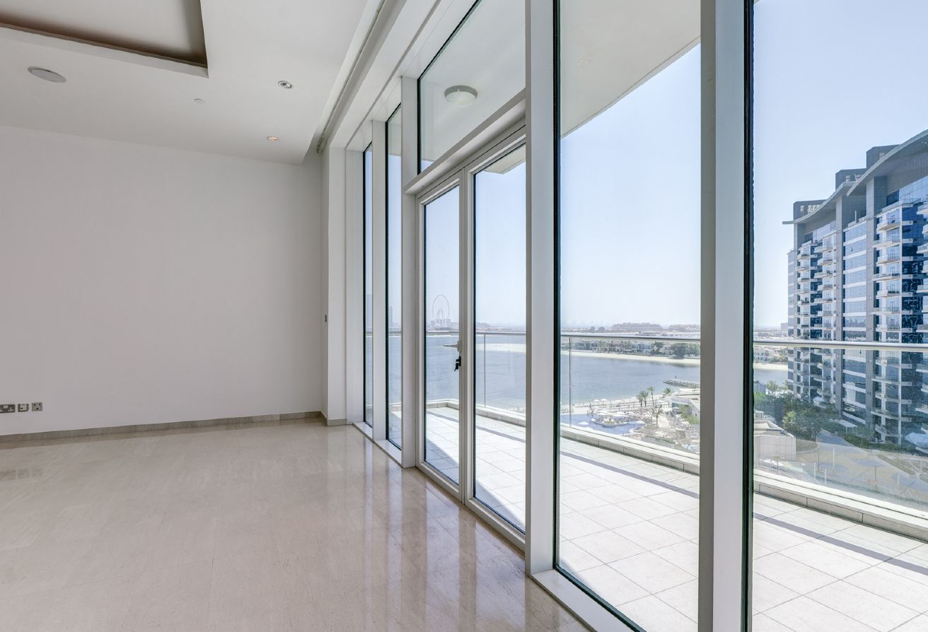 One-of-a-Kind | Sea View | Spacious Layout — Dubai | Stradom Real Estate