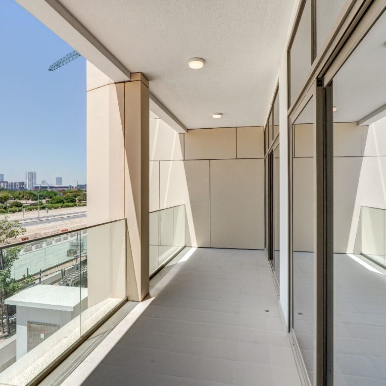 Park View | Unfurnished | Modernly Designed | 1 BR — Dubai | Stradom Real Estate