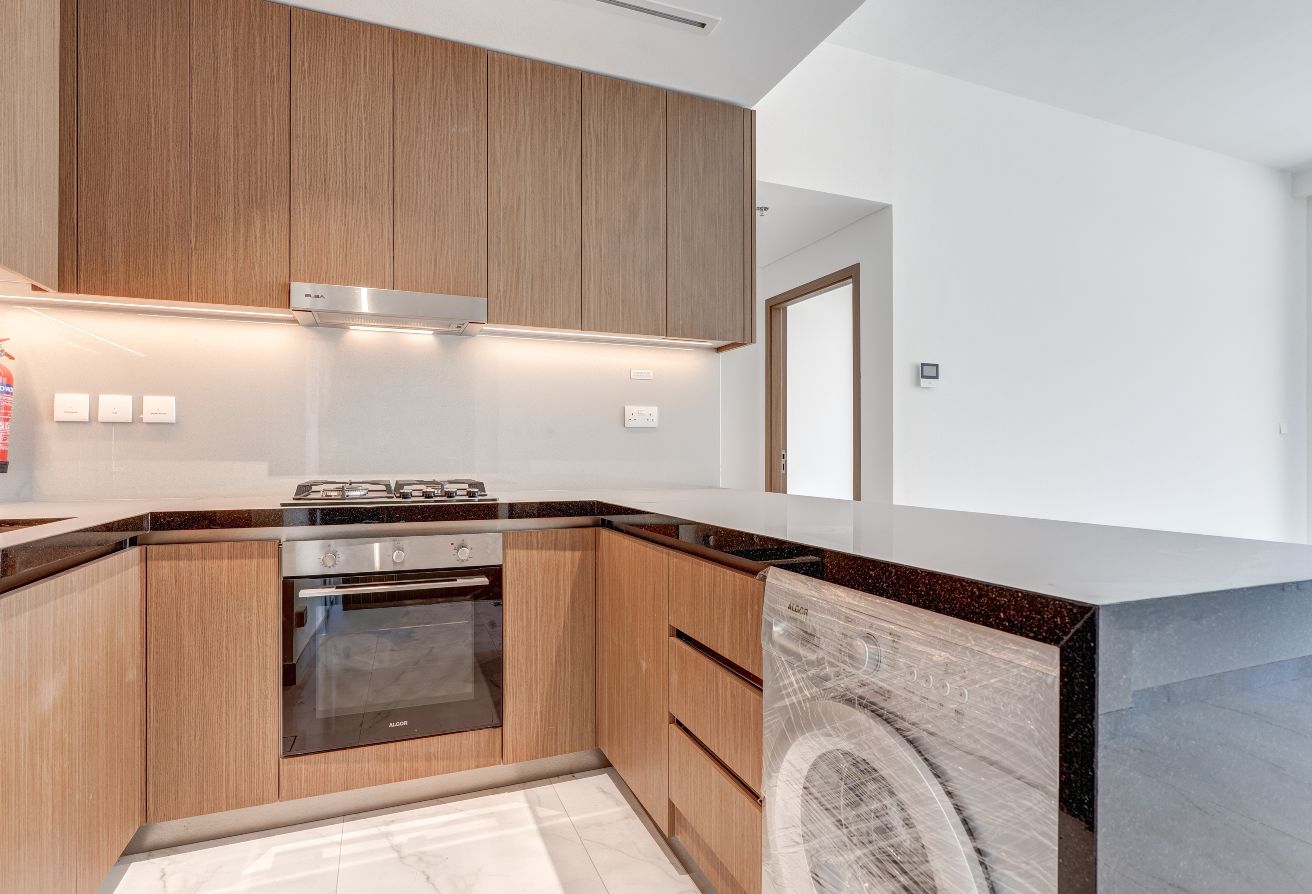 Park View | Unfurnished | Modernly Designed | 1 BR — Dubai | Stradom Real Estate