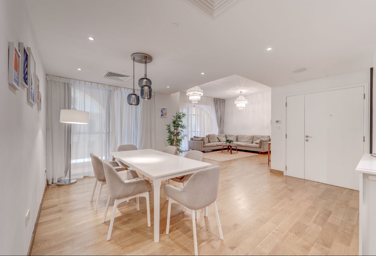 Premium Home | Spacious Living | Elegant Lifestyle — Dubai | Stradom Real Estate